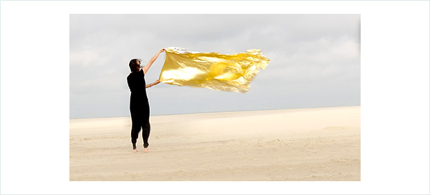 Sammlung Bayer: Johanna Reich Johanna Reich, Virgins Land, 2019, 4K Video | Loop, Ed. 1/7 © VG Bild-Kunst, Bonn 2021